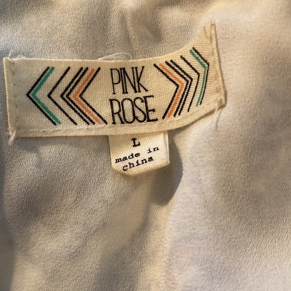 Super soft, lined sleeveless summer blouse with V neck in excellent condition. - Picture 5 of 7